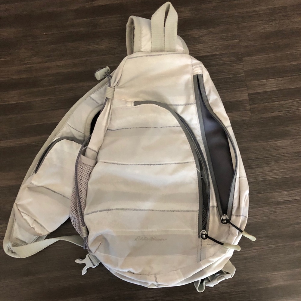 Crossbody bag
